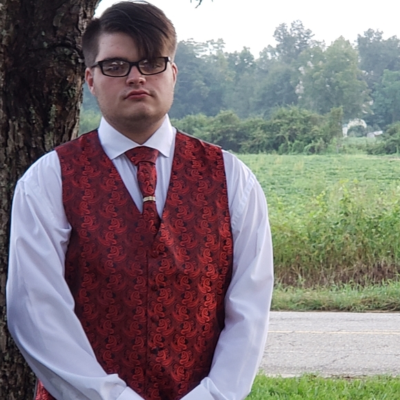 Meet your Poshers My Country Bunny - Picture 10 of 11